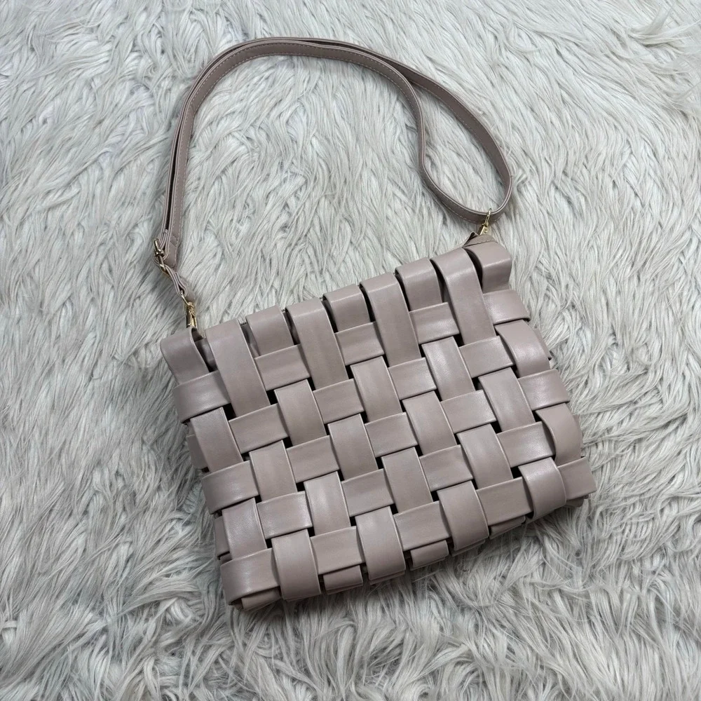 Anthropologie Taupe Tan Lindy Woven Clutch Faux Leather Boho Artsy Crossbody
